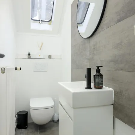 K&m - Luxurioes - Mit Arbeitsplatz - Dachgeschoss