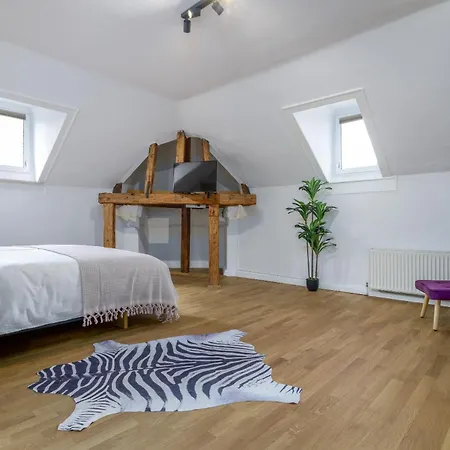 Apartman K&m - Luxurioes - Mit Arbeitsplatz - Dachgeschoss