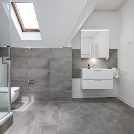 K&m - Luxurioes - Mit Arbeitsplatz - Dachgeschoss